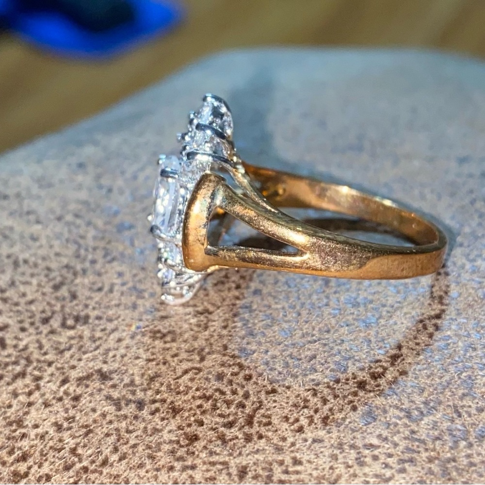 Costume Fashion Jewelry Metal Ring With Artificial Stone Size 10 - Picture 5 of 8